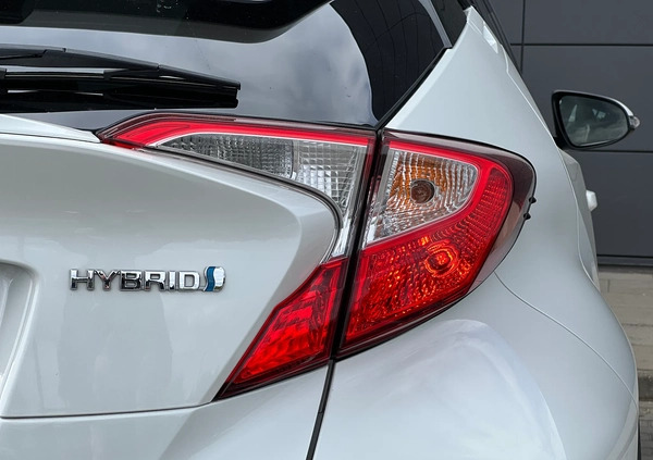 Toyota C-HR cena 85900 przebieg: 31000, rok produkcji 2017 z Skalbmierz małe 631